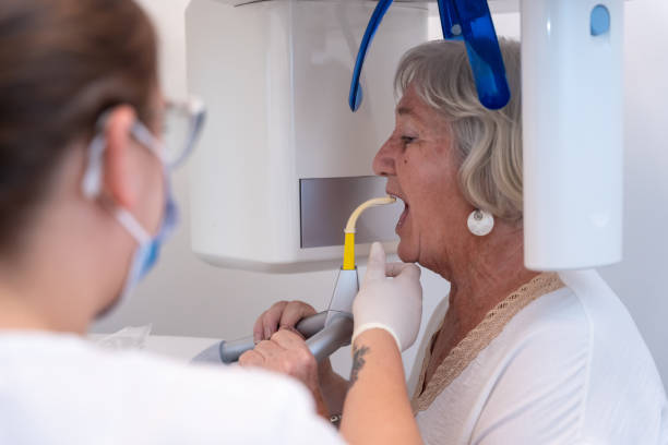 Best Emergency Gum Treatment in Braddock, VA